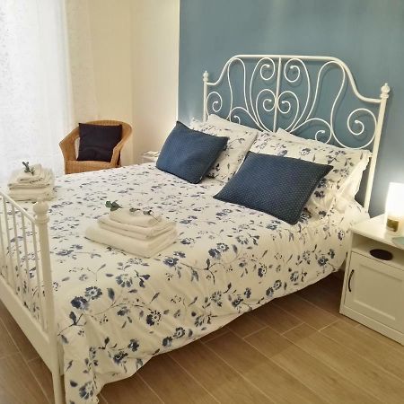 شقة A Casa Di Chiara نابولي المظهر الخارجي الصورة